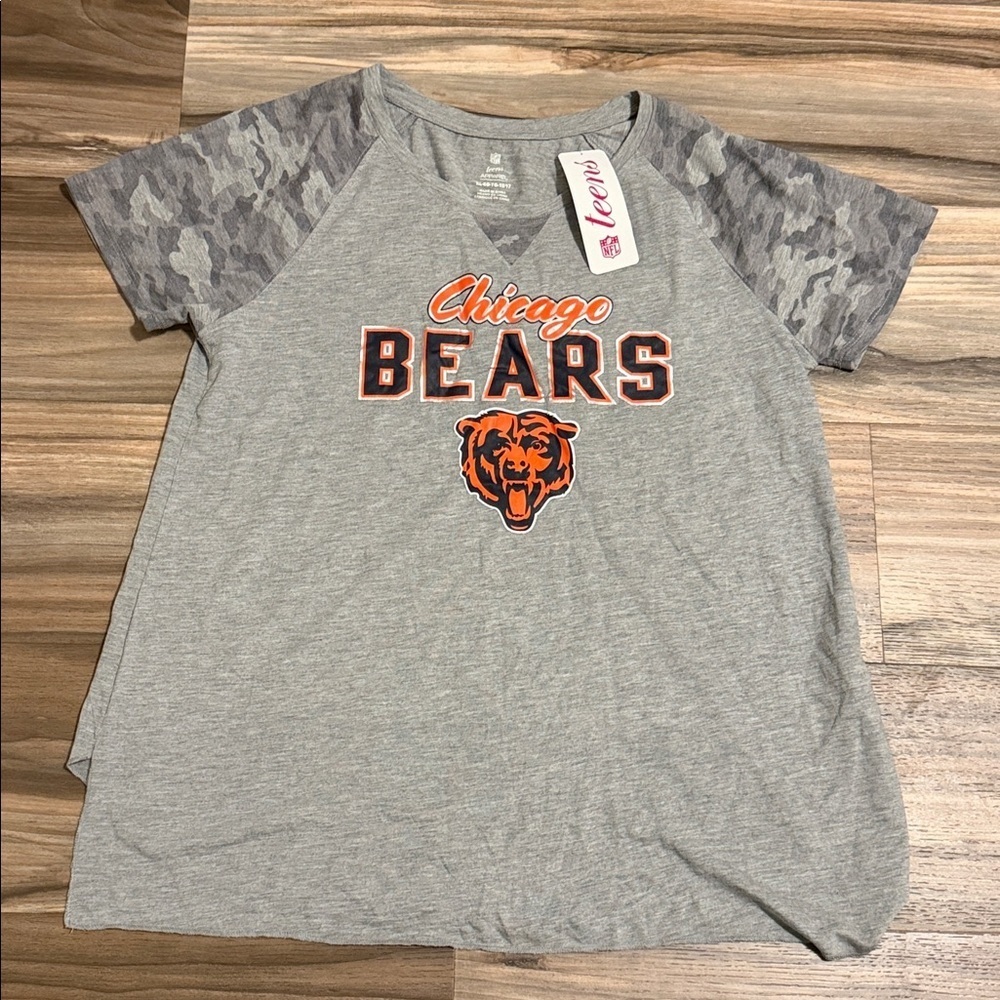 NFL Teens Apparel Chicago Bears Football Junior’s Sz.XL T-Shirt Gray Camo